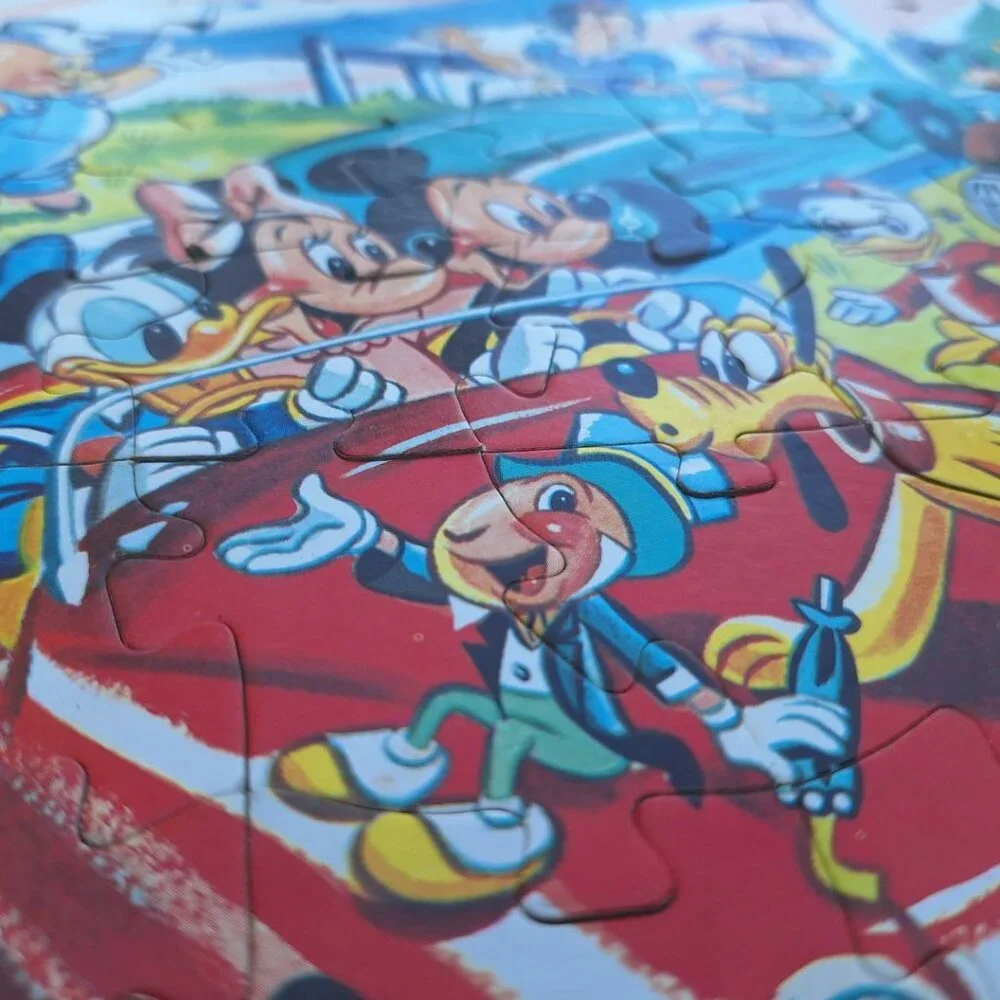 Disney Jaymar Puzzle Mickey Goofy Little Pigs Cricket Pluto Car Parade 60 Pieces